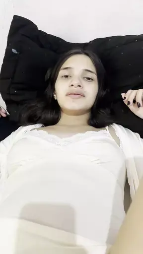I fuck a very beautiful housewife