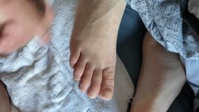 MORE MESSY JERK OVER TOES - SD