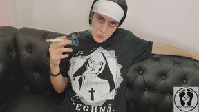 TECHNO NUN WITH CUM ON FACE SMOKING FETISH PUSSY OPENED