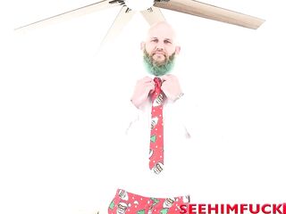 Bearded Brian Crashes Xmas Bash To Pound Jeanie’s Vagina!