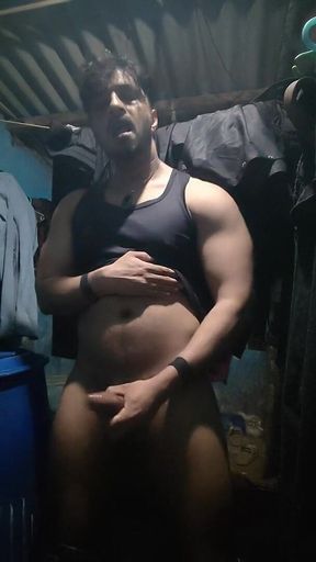 Desi Hunk Mastrubution