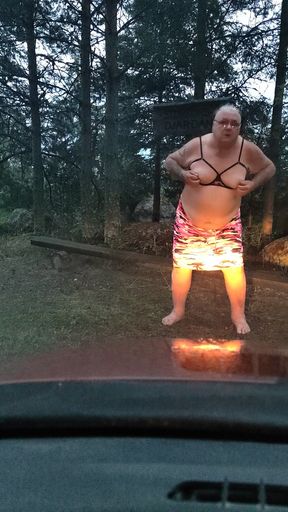 Gangstazz In the head Light side of the road strippin