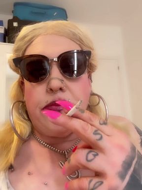Sexy smoking