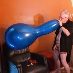 109) Longneck Balloon Kinky Jerk-Off by Daddy Balloonbanger