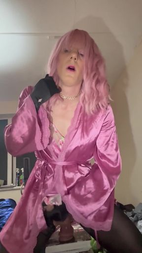 Jess Silk Rides Dildo