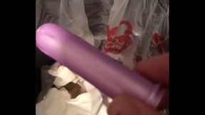 Spying on Friends’ Tampons: A Hidden Amateur Fetish Fantasy