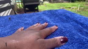 Tinies Playing on Giantess Hand 4k