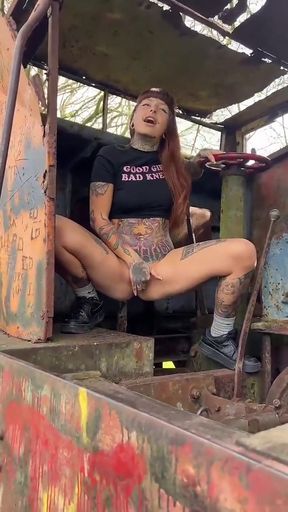 Hot Babe Pees on Abandoned Train!