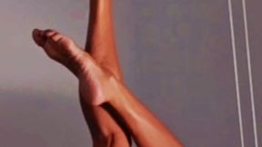 Fetish Fetisch foot fantasie footfetisch Scollatura delle ditadei piedi sexy Fetish dei piedi Punte delle dita dei piedi Punte del piedi gioco con l piedi piante dei piedi divariacazione delle dita dei piedi pov festa fetish Unghie dei piedi lunghe