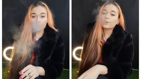 Smoking in a fur coat - Smokingrapunzel