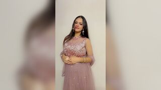 Bengali Babe Amisha Shukla's Viral Naked Instagram Post Goes Global