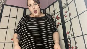 BBW stuffs balloons under shirt, belly & breast expansion inflation play