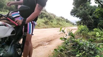 Amateur thug railed her ripe Latin ass in public