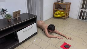 How to summon a spirit - Jasmine&#039;s naked adventures
