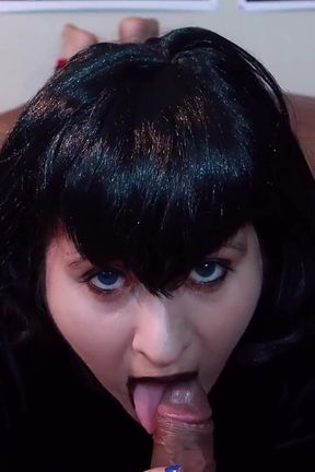 Mavis Sucks a Stranger off