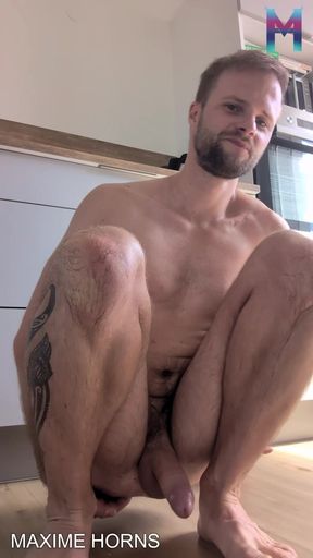 Good Anal Stretching Young Anal Gape with Huge Dildo