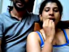 Desi couple loves flashing on webcam