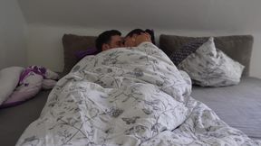 Pakistani-german Gets Hot Afternoon Quicky with Cumshot!