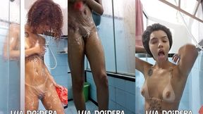 eu tomando banho gravei me exibindo e dancando sem o jr saber