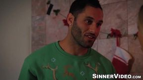 Busty stepmom gets fucks hard by the long hard rod of stepson Damon Dice