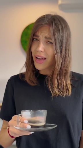 Horny Cock Sucking Couch Surfer Julia Graff