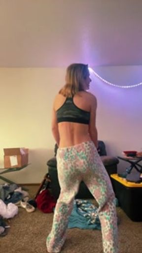 Talk dirty to me🫦