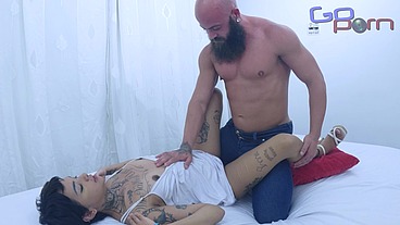 My bald uncle got horny when I saw him in a dress and fucked me until he filled my pussy with milk
