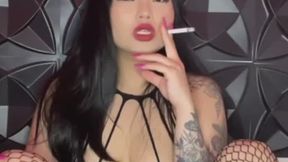 Lace Allure: May’s Smoking Moment