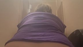 Lucky ass bowl takes my logs MP4