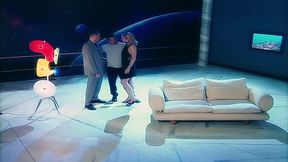 Cuckold boyfriend sees his girlfriend fucking in double penetration