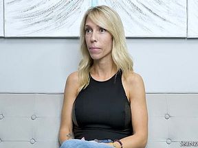 Blonde French Canadian hotwife Mary-Queen Fox interview