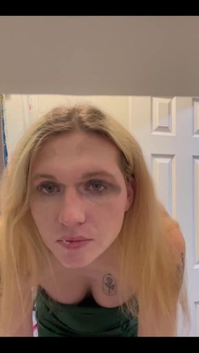 Makeup to Comfort Look