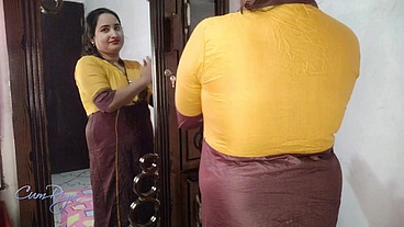 Fuck my Step-sister While She Doing Makeup For Party