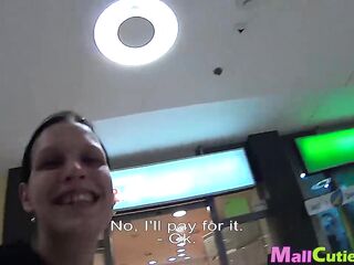 MallCuties Bored girl is sweeten day with sex