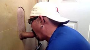 Gloryhole Hookups 4
