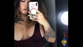 JENNIFER ABOUL LA RABBIT TWERKING LIVE ON INSTAGRAM 3/4