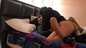 The neighbor's wife runs away and comes with me, we have sex all morning