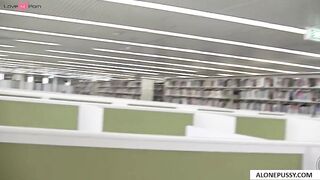 angela white trying to be quiet_2