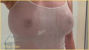 Wifey has perfect wet tits braless