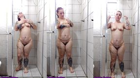 milf big ass small tits hairy pussy pissing shower