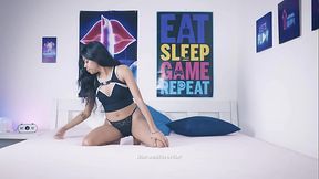 Desi Devi former tv-host