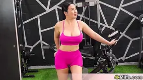 Bubbly And Sexy Japanese Milf Offers Her Meaty Pussy For The Gym Instructor