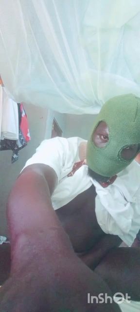 black African Mandingo shows how to cum in 7  minutes when you have a BBC