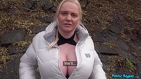 Hot Chunky Milf Hooks Up With Rich Stranger In Prague