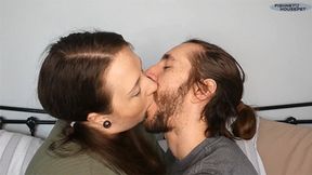 Deep Tongue Kissing and Sucking (WMV)