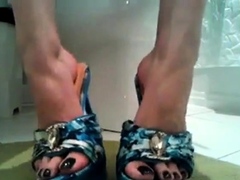 High Heels long black toenails