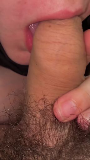 tiny dick in mouth of wicked muslim woman in hijab   Clip 1