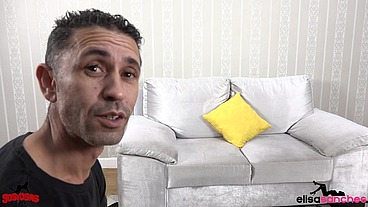 O fã tem o prazer de fuder a estrela pornô