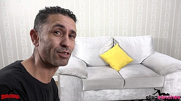 O fã tem o prazer de fuder a estrela pornô