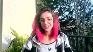 Leila Enjoys Intense Threesome